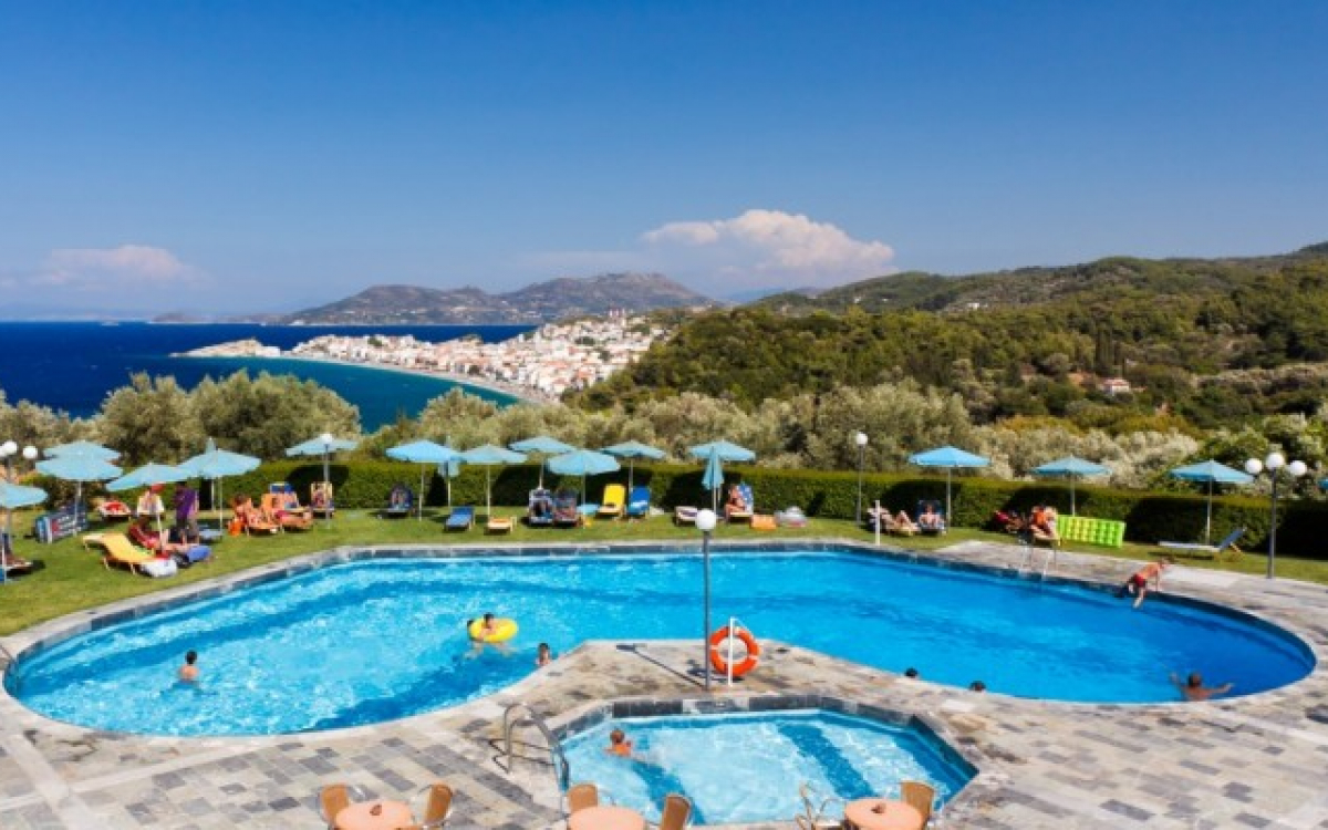 bazen hotel arion